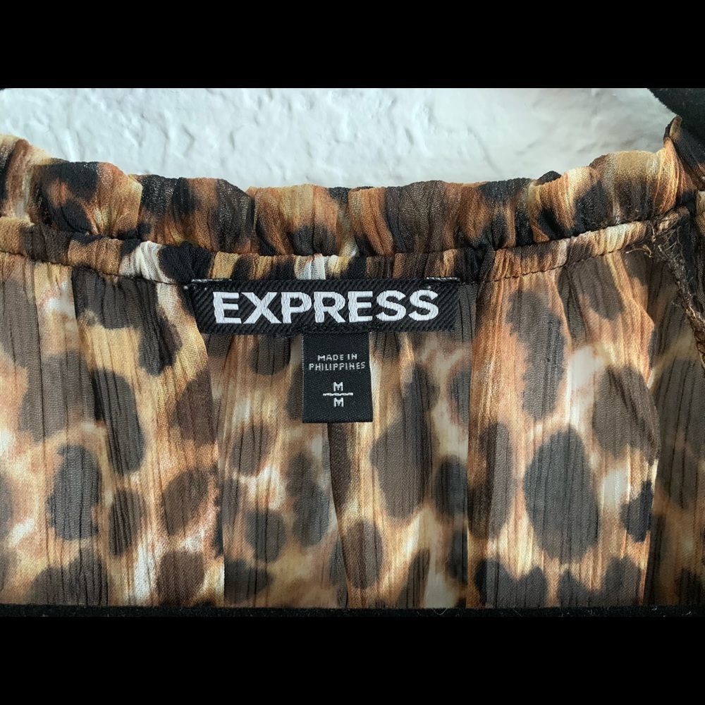 Blouse - Picture 2 of 5